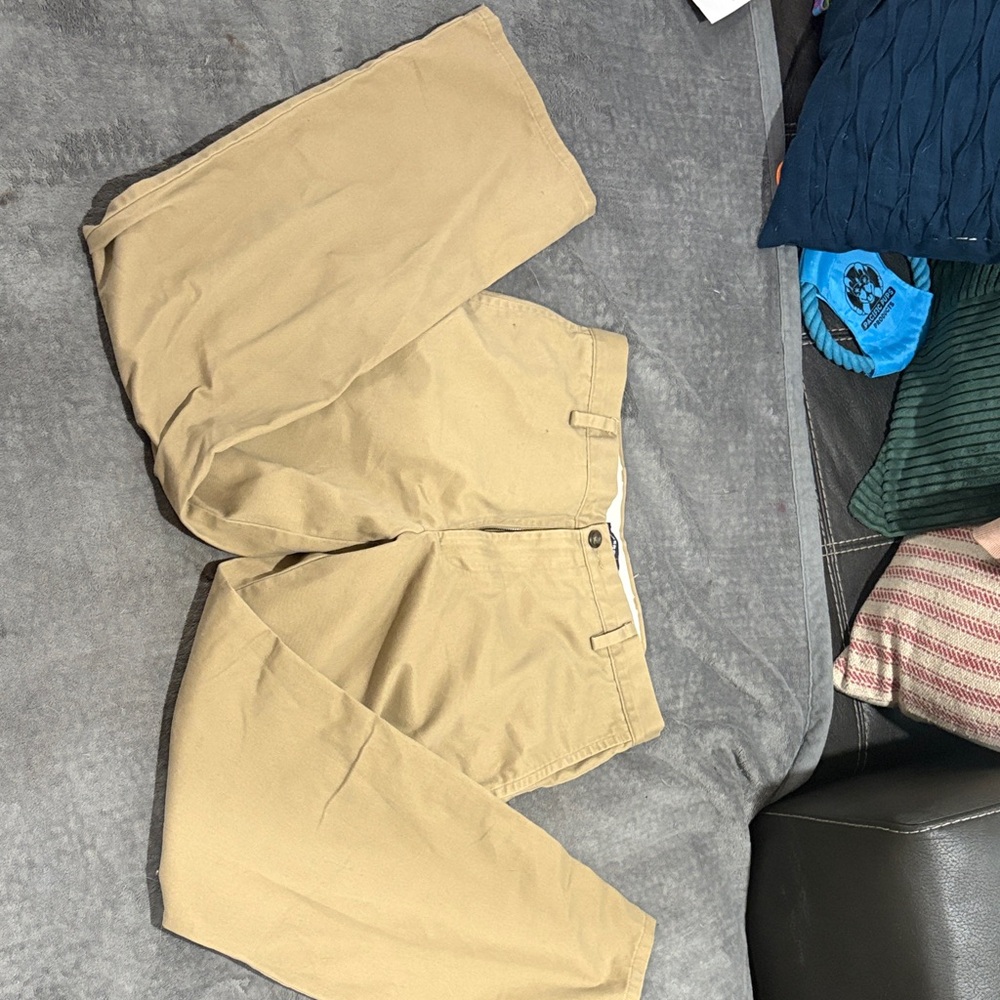 Dockers Men's Khaki Chinos